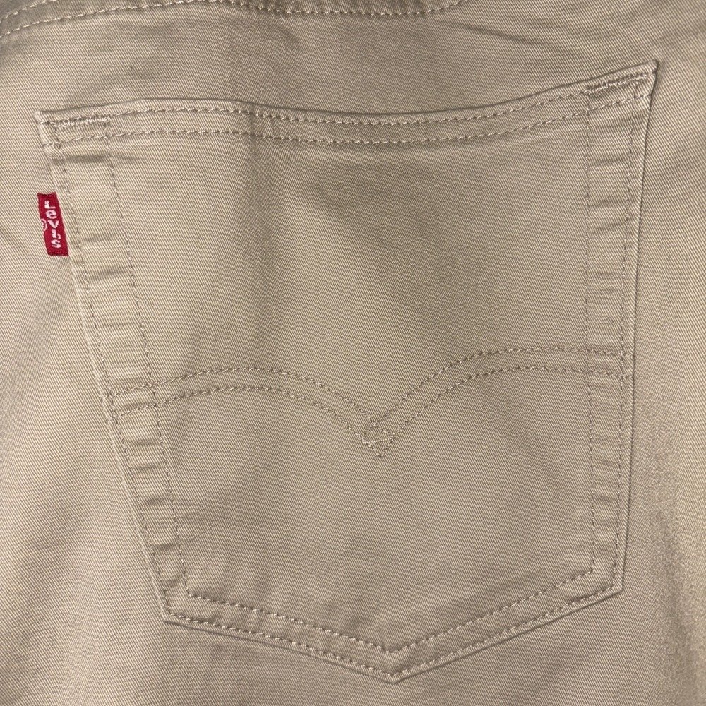 Levi's 541 Jeans Khaki Men's Size 48x32(30) Athletic Taper Stretch Twill Tech - Picture 8 of 10